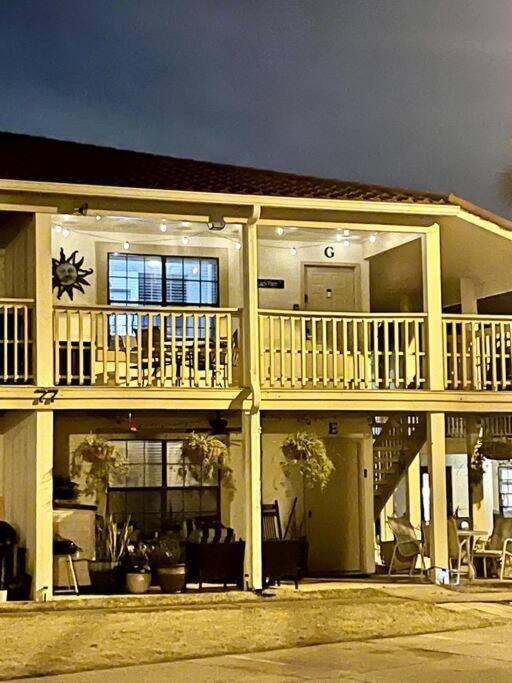 Lazy Palm 4 Pools Short Walk To Beach! Sleeps 5! Panama City Beach Exterior photo